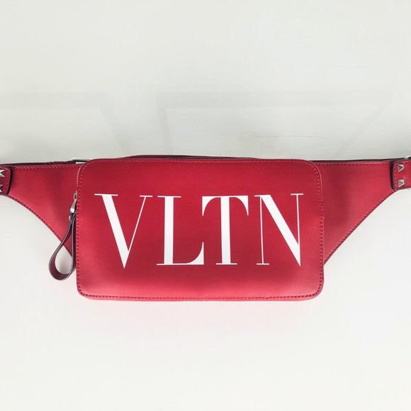 Valantino Garavani VLTN Smooth Leather Belt Bag with Rockstud Detail - Picture 4 of 10